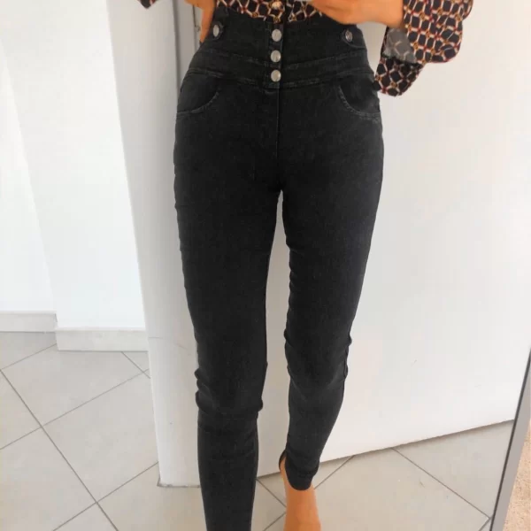 Jean Με Κουμπιά